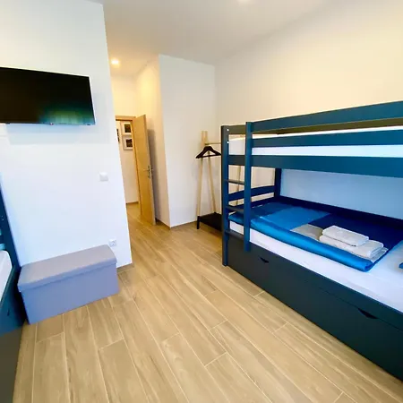 Visoravan 1200 Apartman Kupres