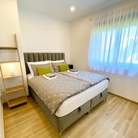 Apartman Visoravan 1200 *