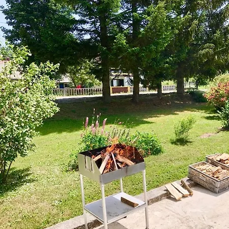 Visoravan 1200 Apartman *